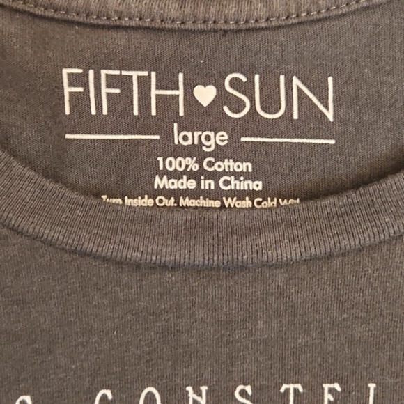 Juniors Fifth Sun Gray & White Zodiac Constellations Graphic Tee Size Large. - Picture 3 of 14